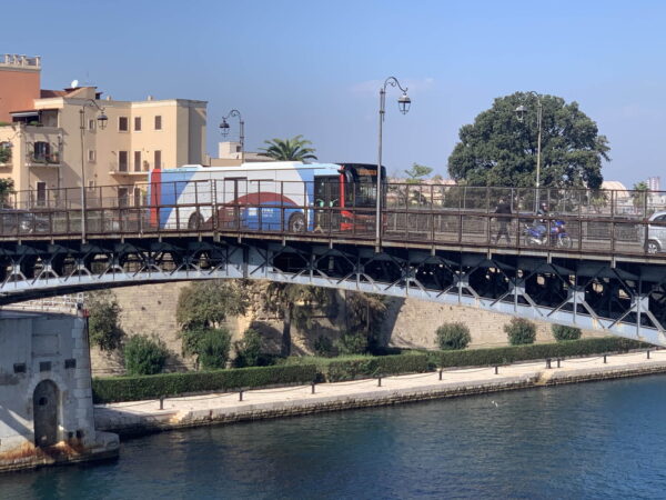 Apertura straordinaria Ponte Girevole, deviazioni autobus 23 ottobre